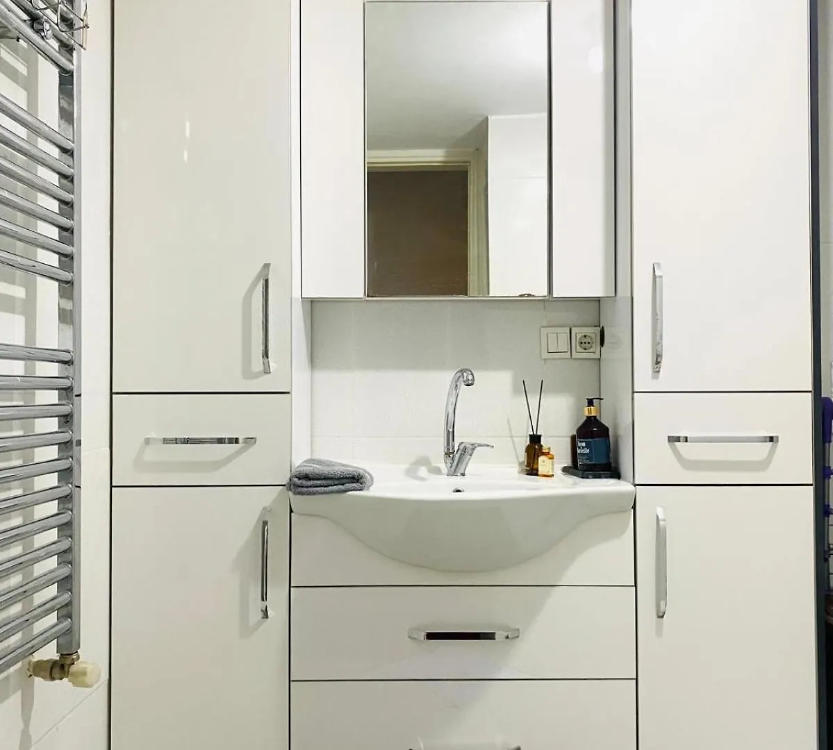 Comfy Flat 2 No Air Condition But Has Ceiling Fans And Central Heating Denizli  Appartement Denizli (Denizli)